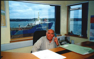 Photograph of Alan GW3VEN on the air.